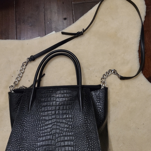 Henri Bendel Large Blk faux Croc Handbag - Picture 8 of 9